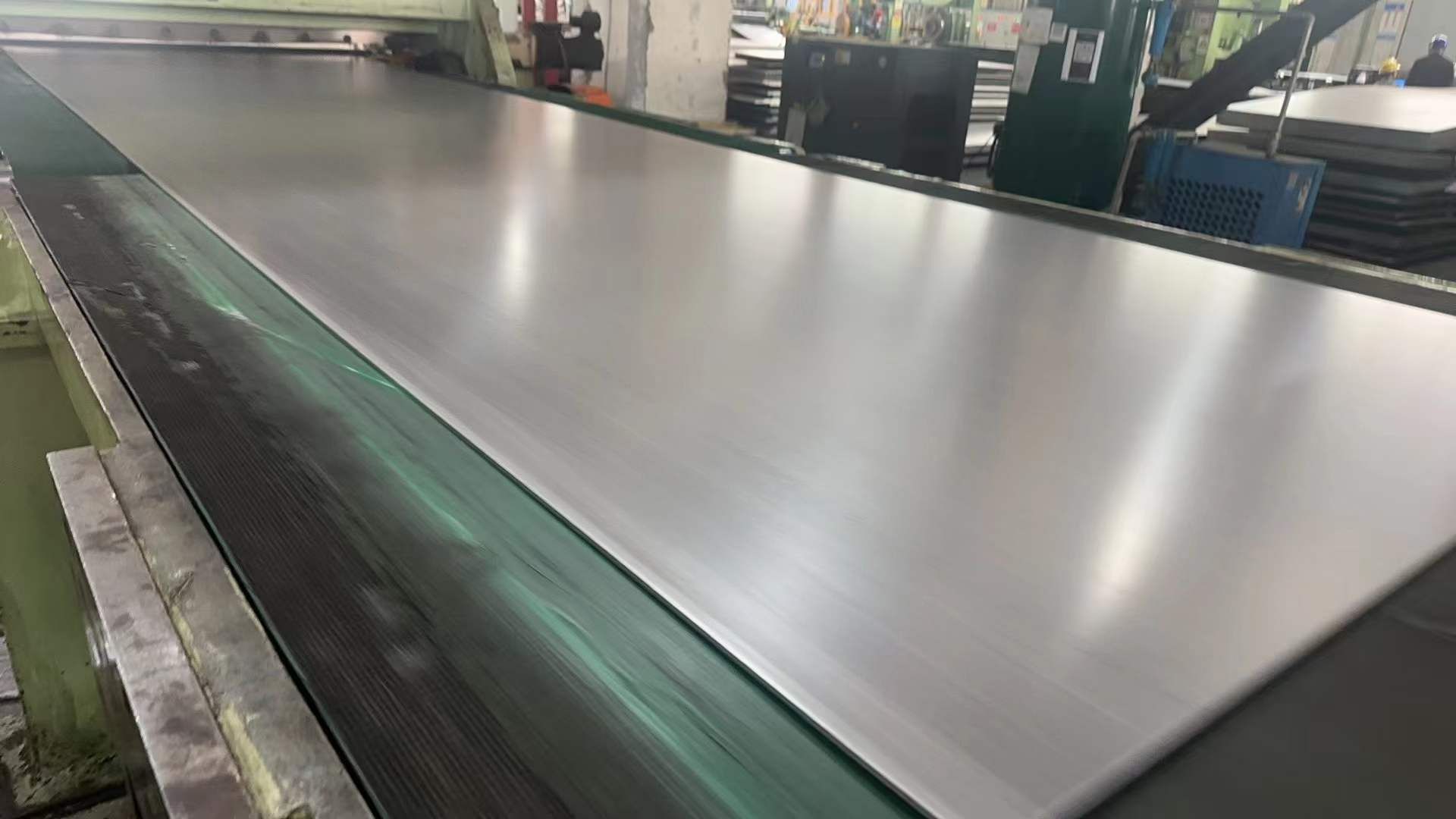 【王苏安】无锡904l不锈钢板开平规格齐全