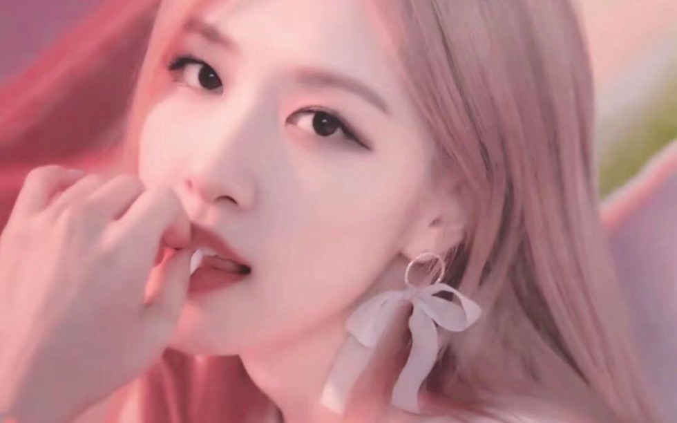 [图]【BLACKPINK朴彩英】【ROSÉ】美颜暴击/情人节该时候给大家看看我的女朋友了！！-Jam Jam