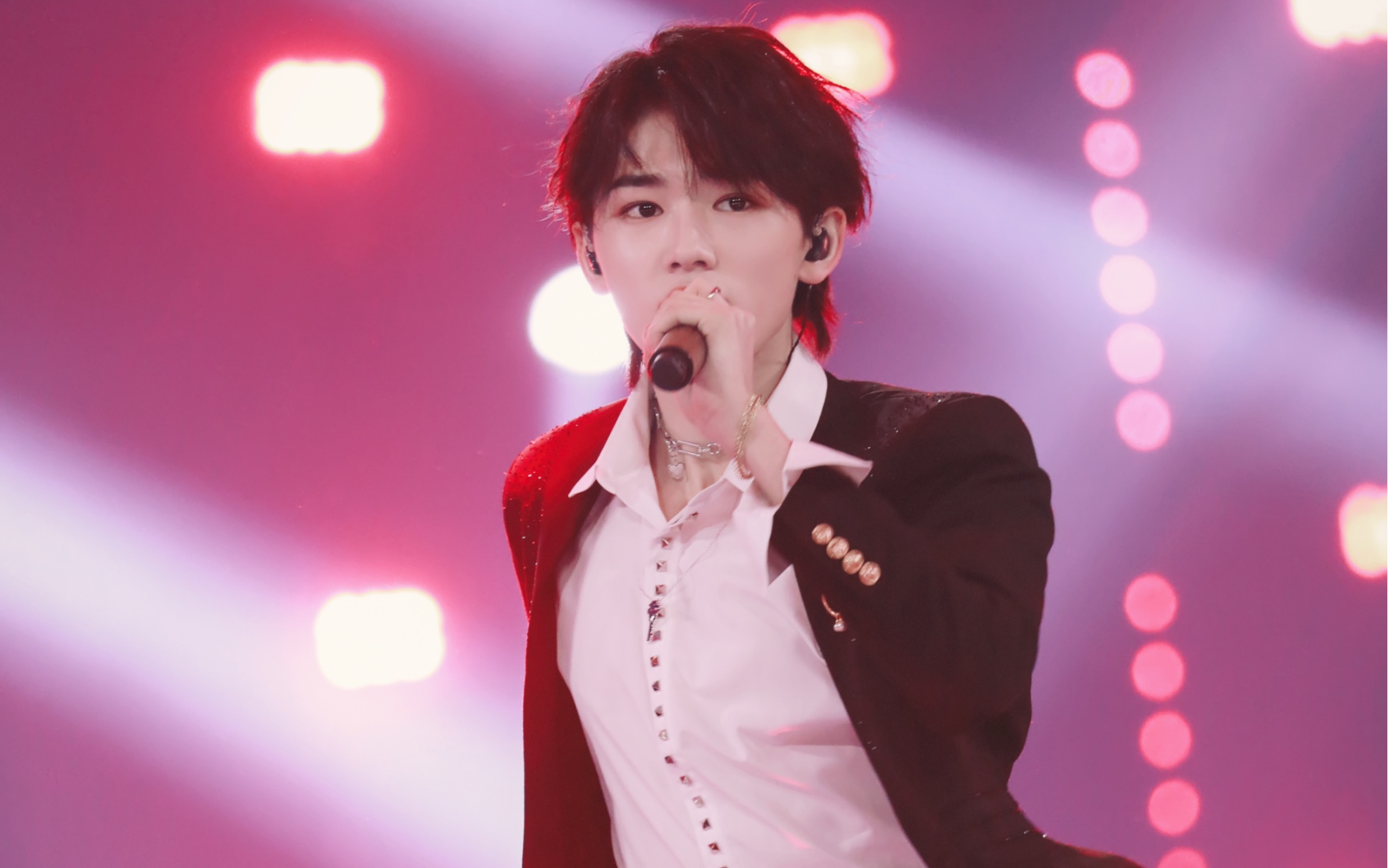 【宋亚轩】「要你管」开麦唱跳拽上天|201231 东方卫视跨年演唱会