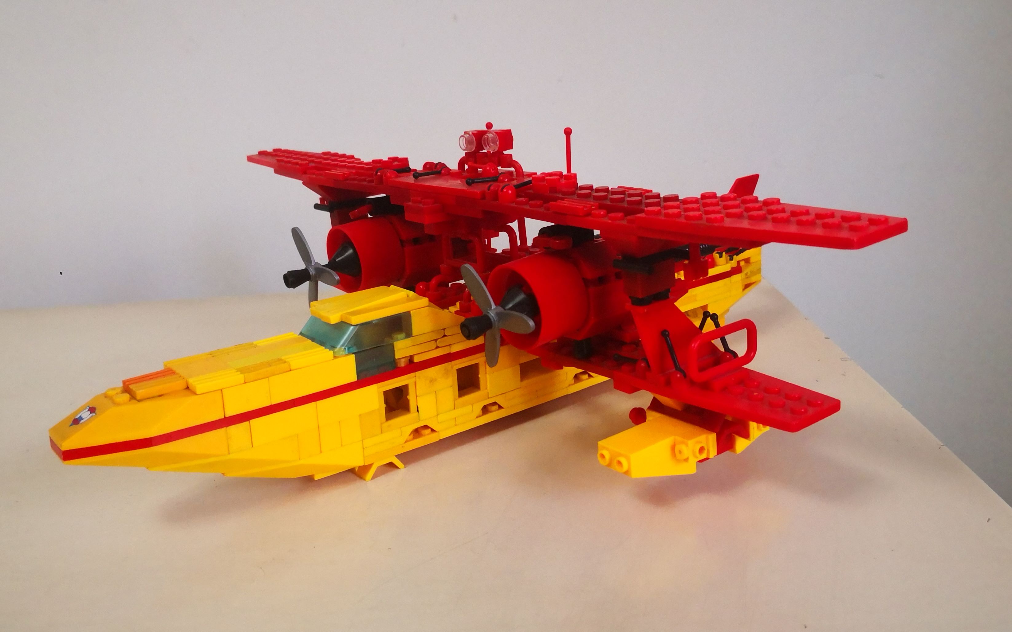 [乐高]用废旧零件做一个水上飞机_哔哩哔哩_bilibili