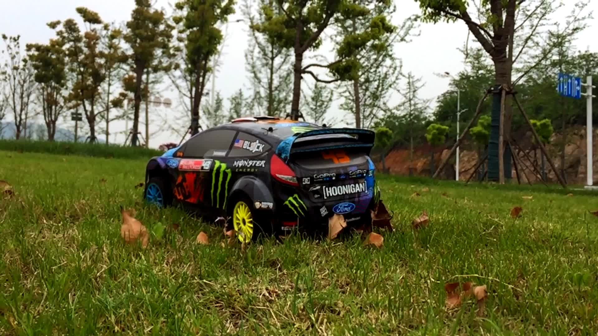 hpi wr8拉力车拉灰漂移飞跃翻车锦集视频