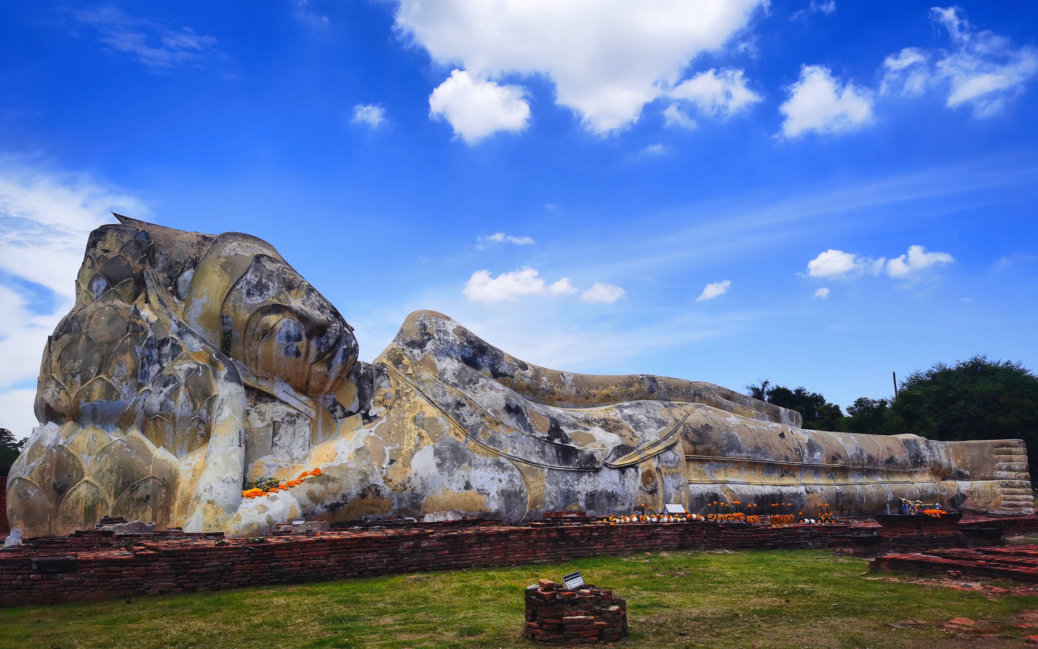 【泰国慢生活】听说这是泰国最大的室外卧佛,让我们一起去瞅瞅