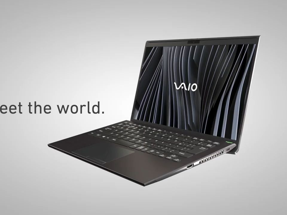 vaio z 超轻薄笔记本电脑 全身碳纤维 质感与轻盈齐飞