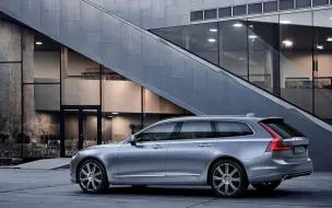 Download Video: The New Volvo V90 Cross Country & R-Design 全新沃尔沃V90系列