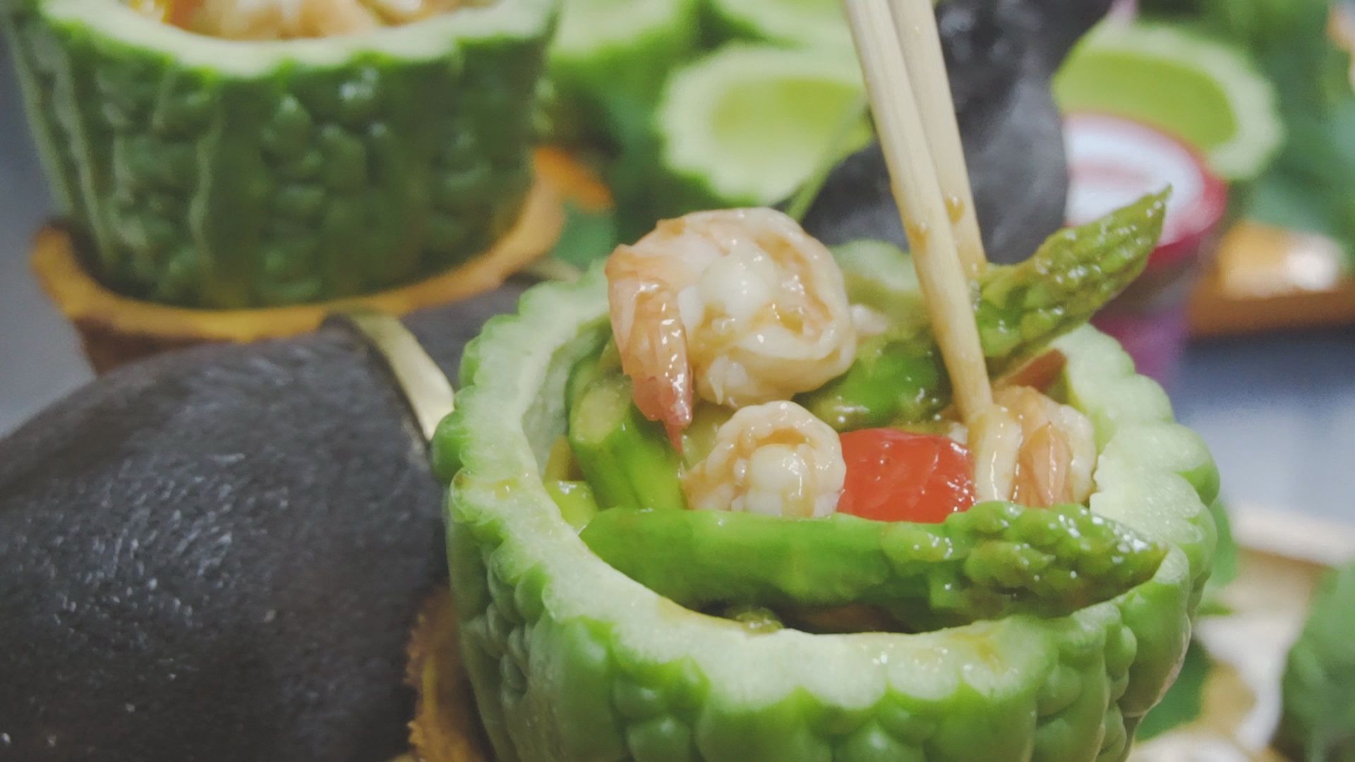 每一道美食背后 都有一个满腔热血的人 | 杜阮凉瓜节_哔哩哔哩 (゜-゜