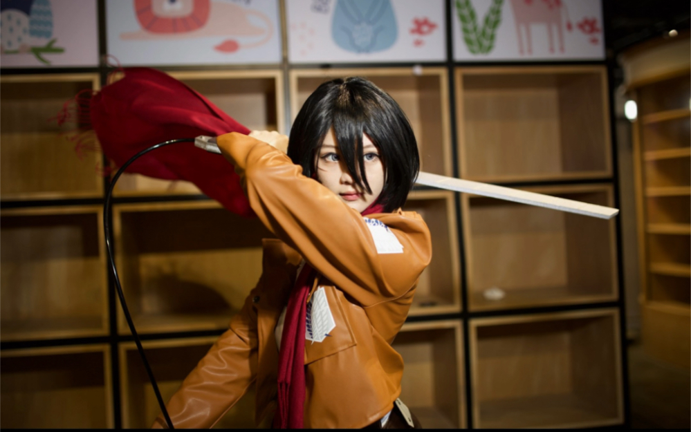 关于三笠·阿克曼的cos !快门按下的瞬间