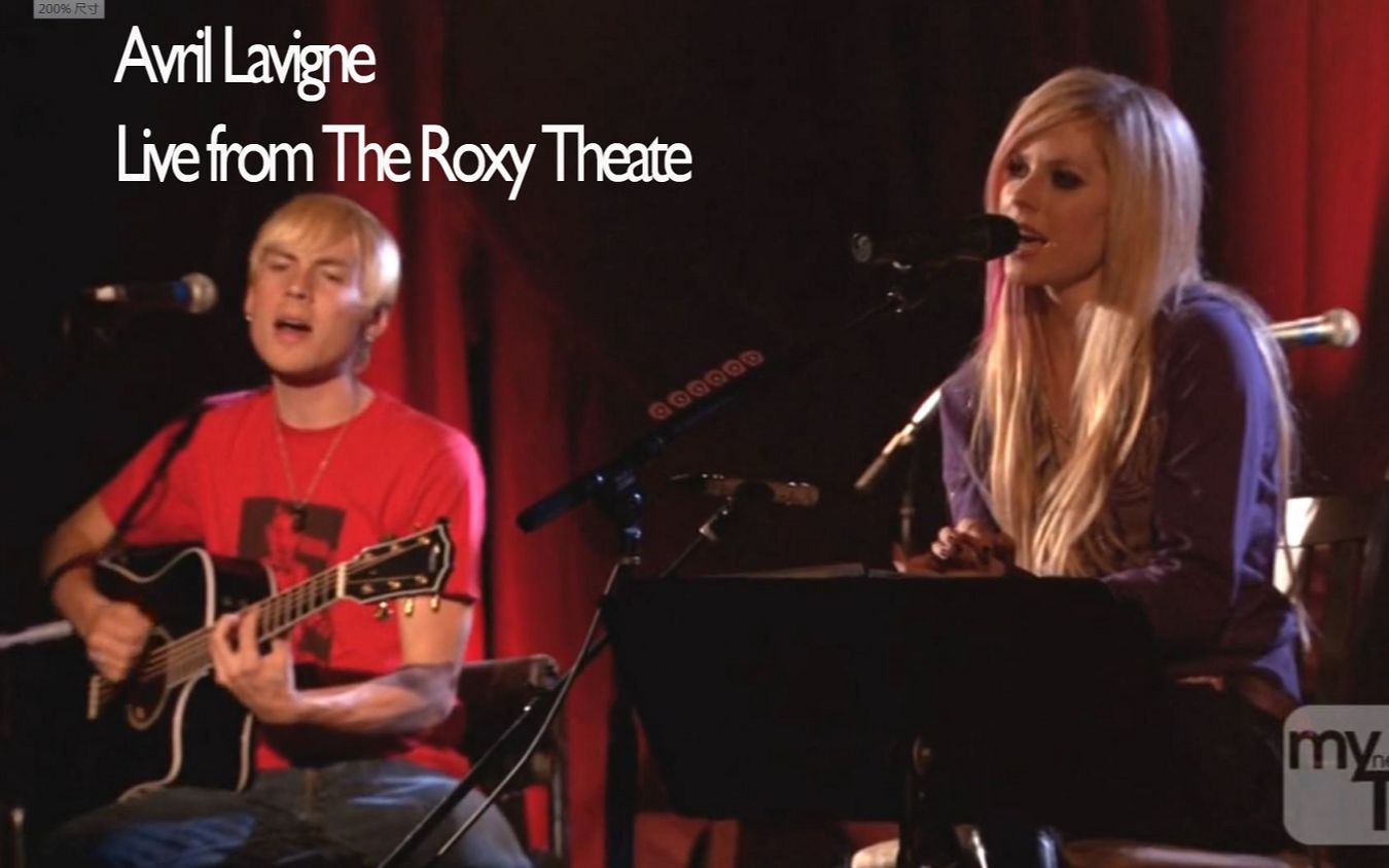 [图]【艾薇儿】巅峰经典现场不插电演唱会  Avril Lavigne-Live from The Roxy Theater-unplugged