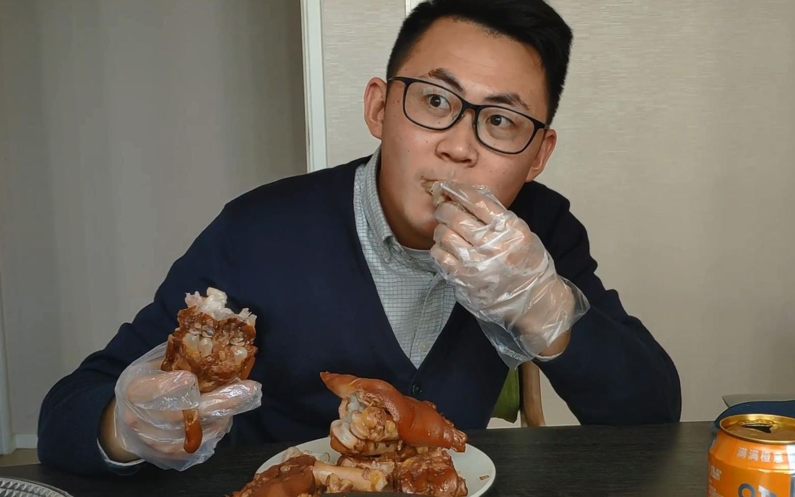 男人都是大猪蹄吗?来看看我的卤味吧,保证馋的你流口水