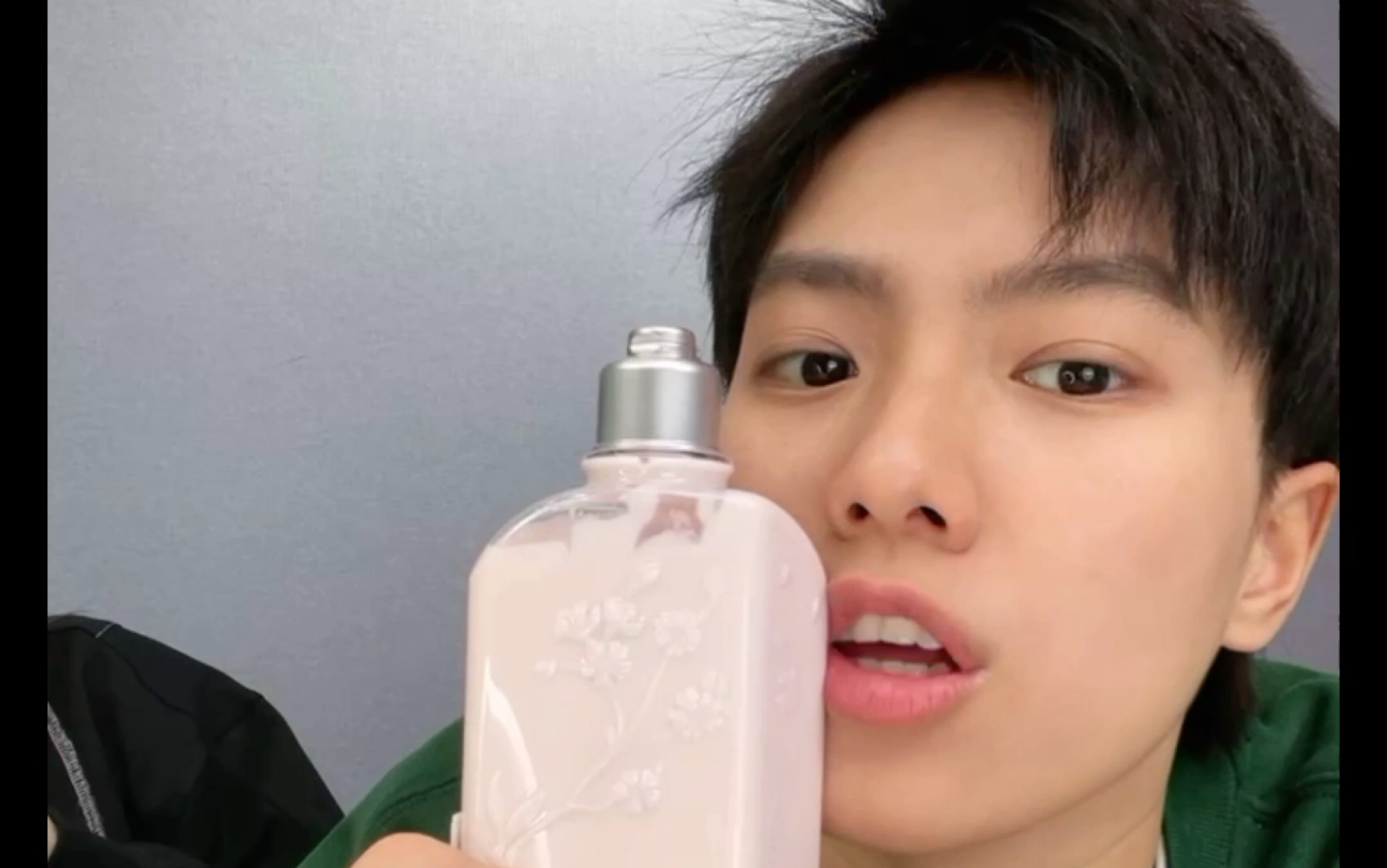 【j_max直播录屏】王强犬角夫大战拉面说,傻强吃东西真开心_哔哩哔哩