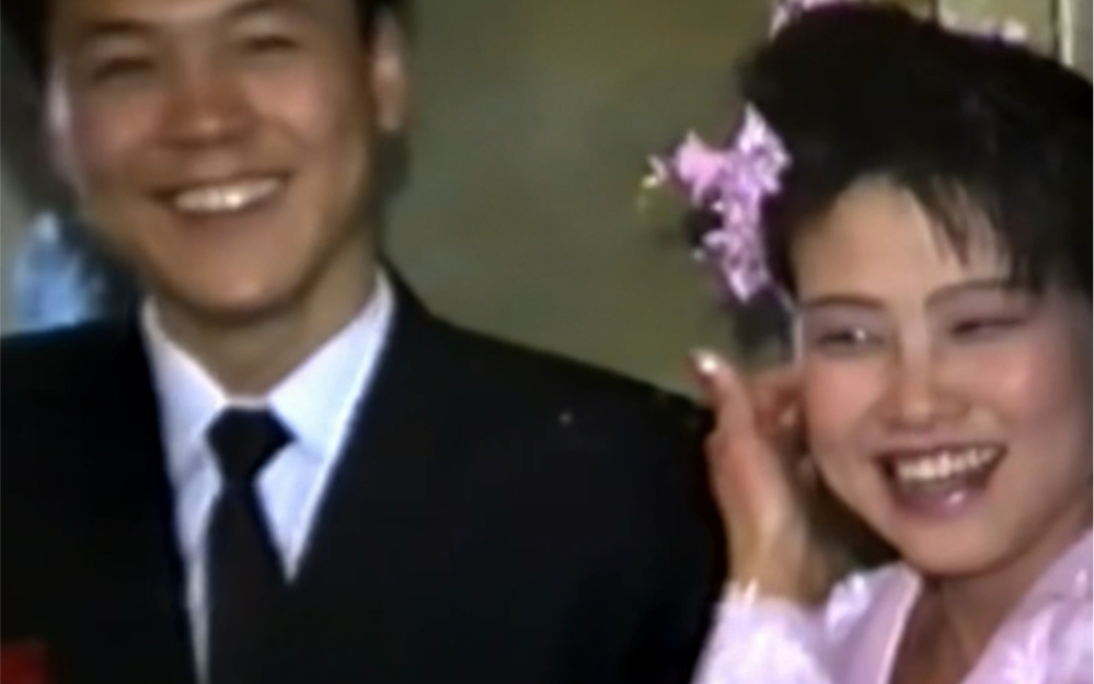 [图]1991年的河南婚礼录像，三十年后女儿出嫁