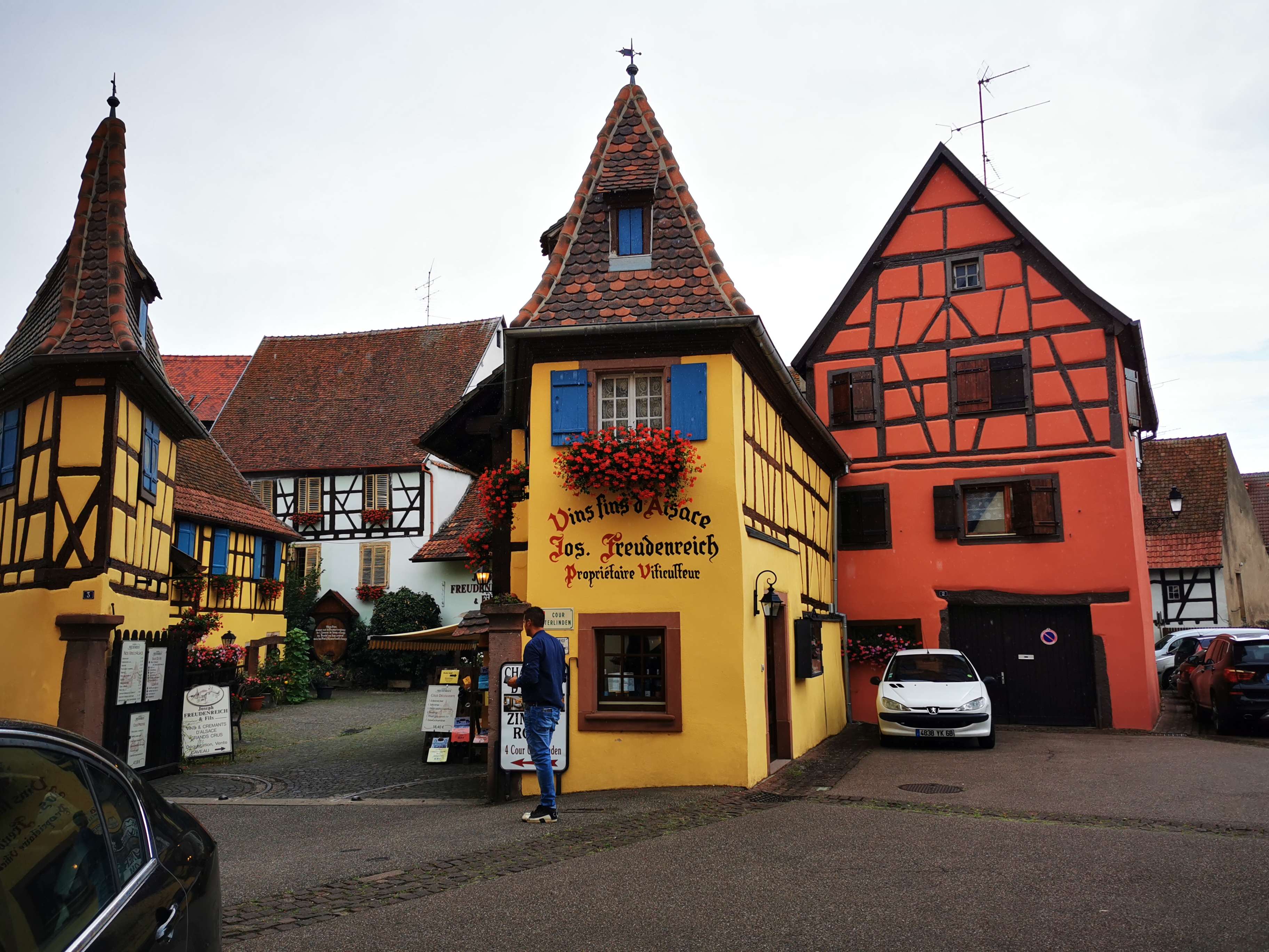 绝美小镇埃吉桑_哔哩哔哩 (゜-゜)つロ 干杯~-bilibili