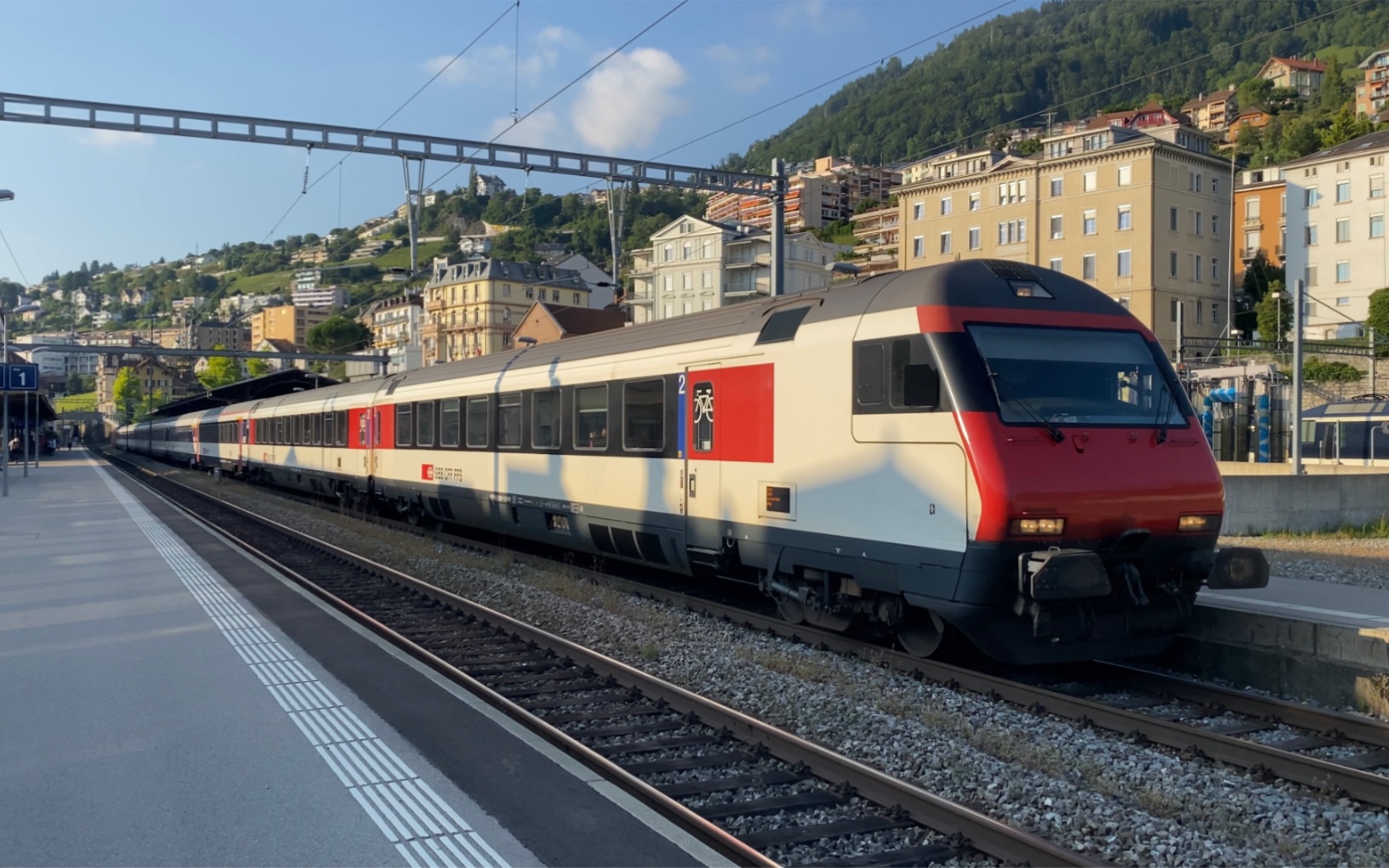 瑞士联邦铁路re460电力机车动集ir90线brig布里格方向