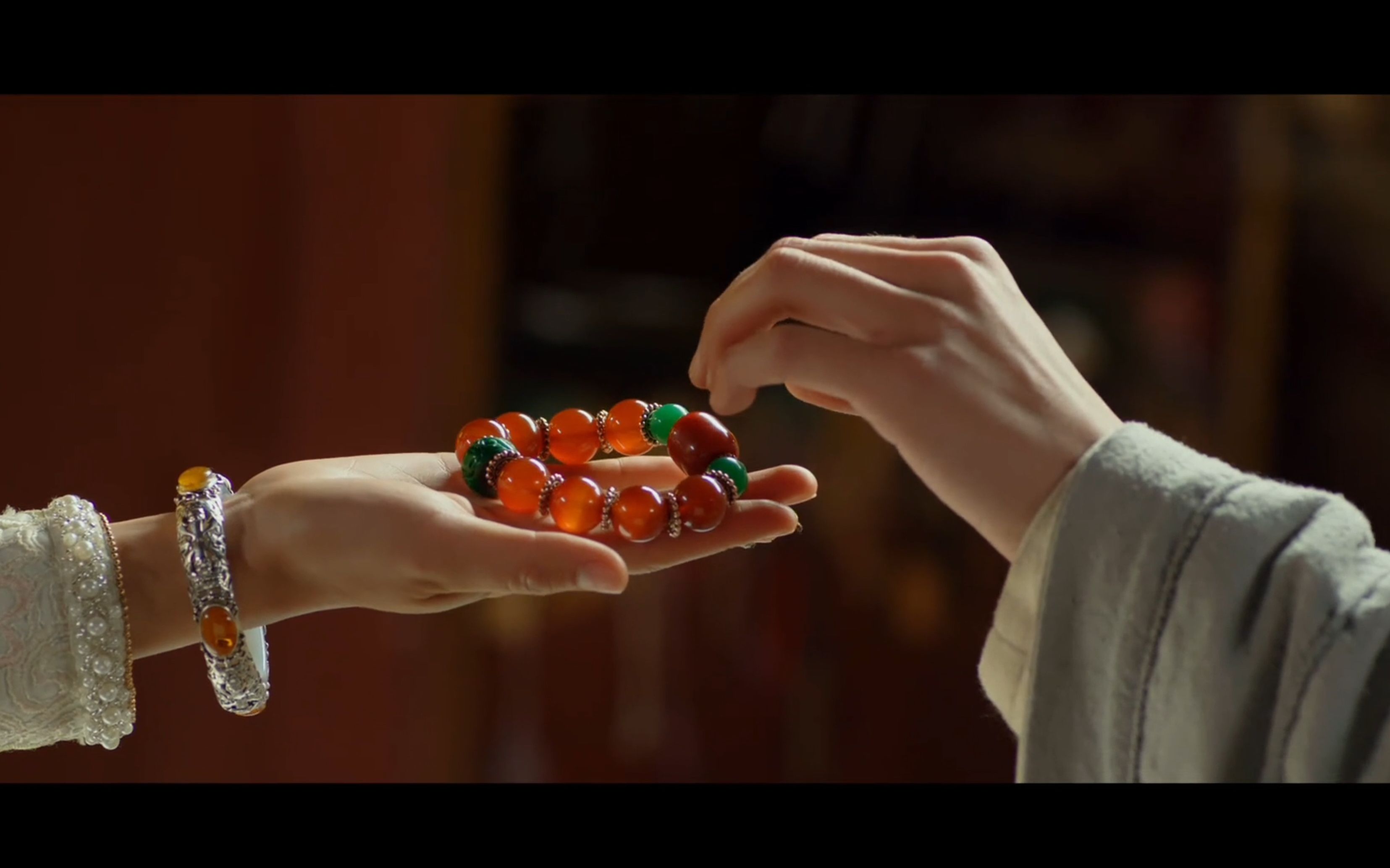 【不负如来不负卿】罗什&艾晴 穿越女重回古代只为见心上人 佛子隐忍