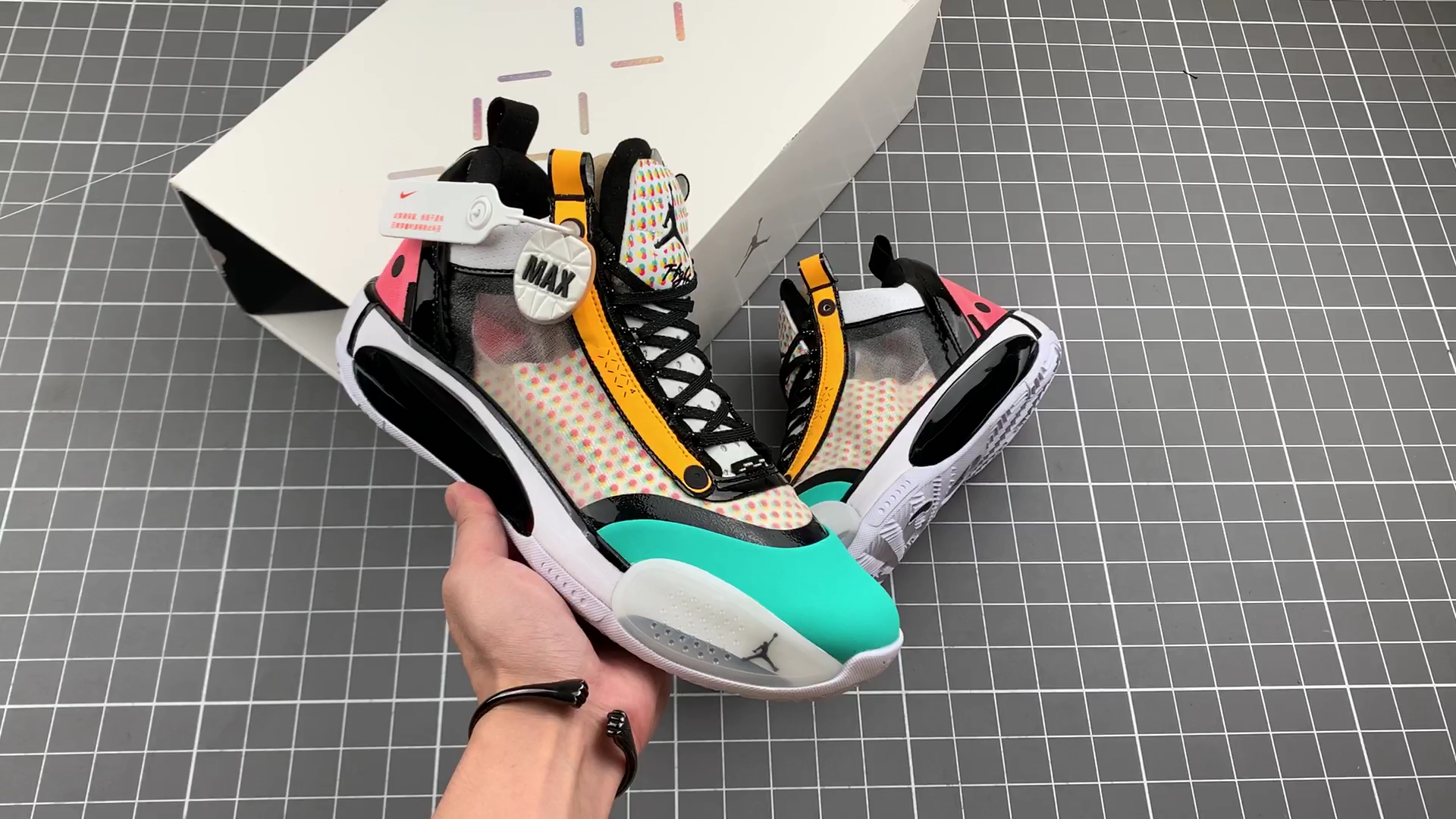 某田的air jordan 34 low "guo"低帮郭艾伦 糖果