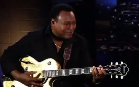 [图]【George Benson】用耳朵“演奏”（机翻熟肉）