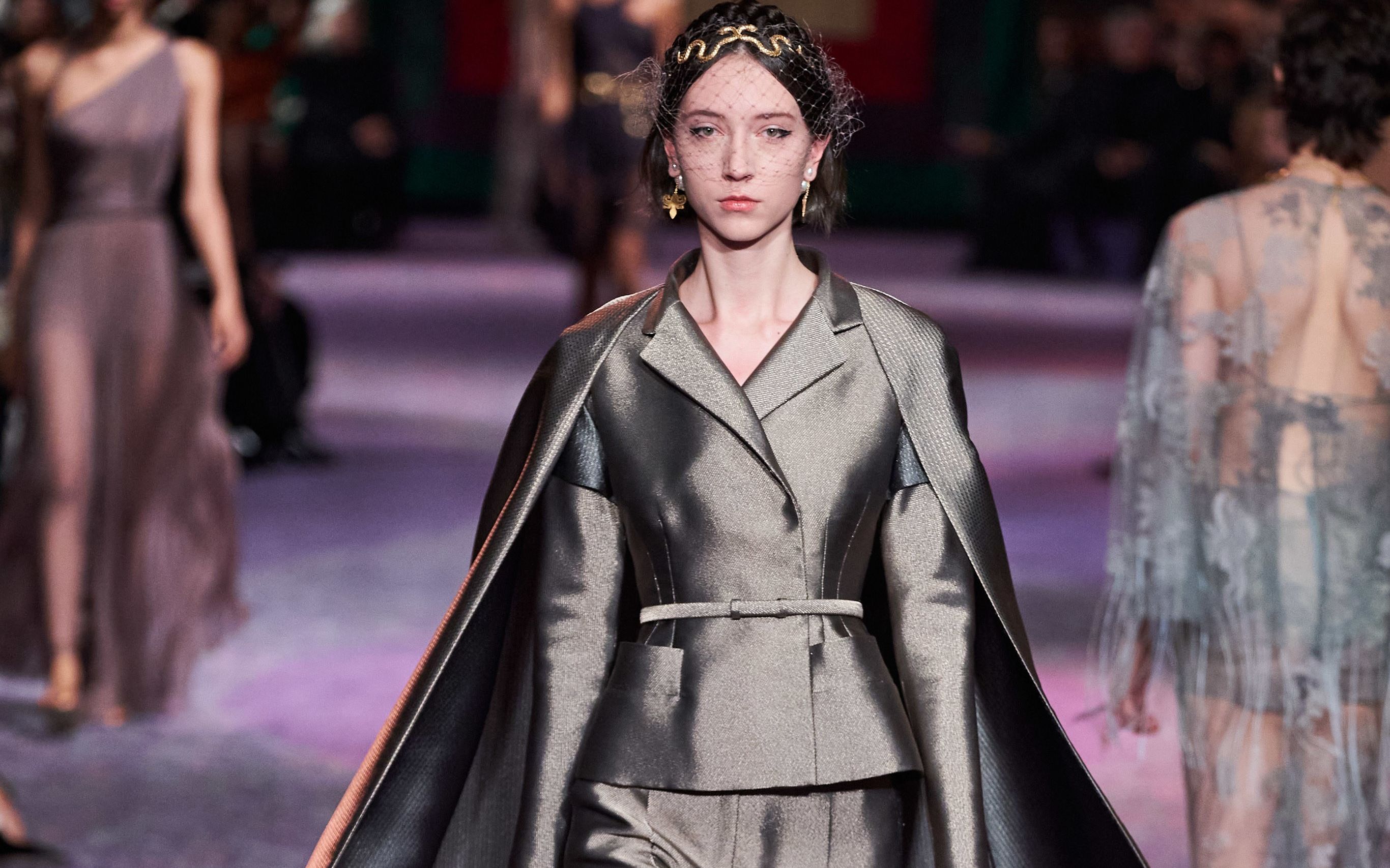 一分钟看完时装秀#克里斯汀·迪奥christian dior2020春季高定狭行