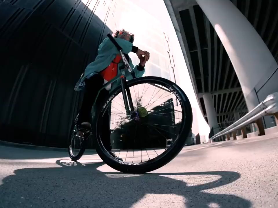 【搬运:fgfs/动作死飞】fixed gear bike check - andy sparks galaxy