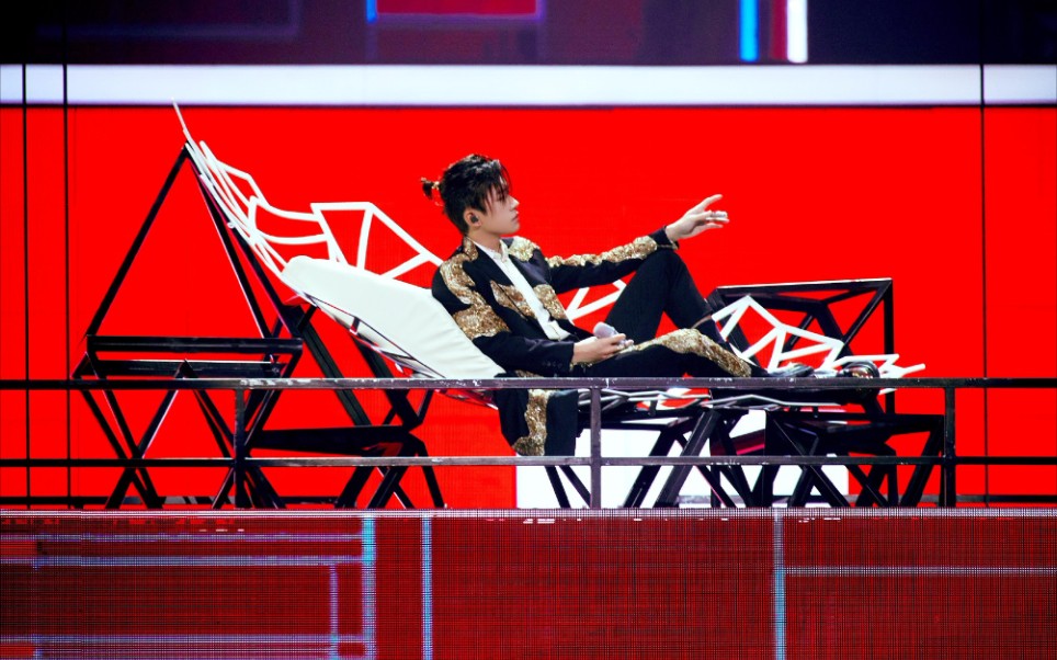 天猫双十一晚会现场,天猫代言人易烊千玺歌舞秀《my boo》_哔哩哔哩