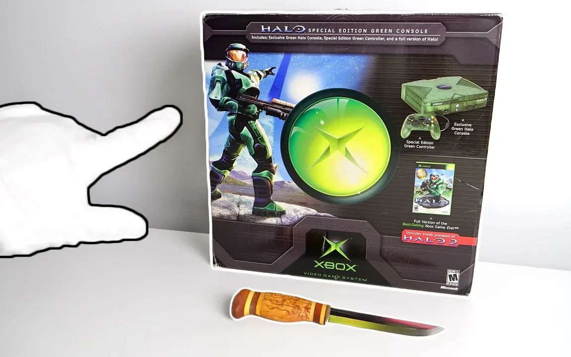 [图]原装 Xbox HALO 主机开箱（限量版）+ Halo - Reach Collector s Edition