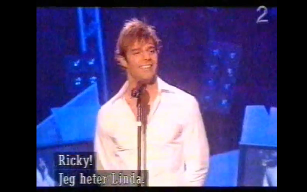 [图]【与粉丝亲密互动】Ricky Martin - An audience with Ricky Martin 2000