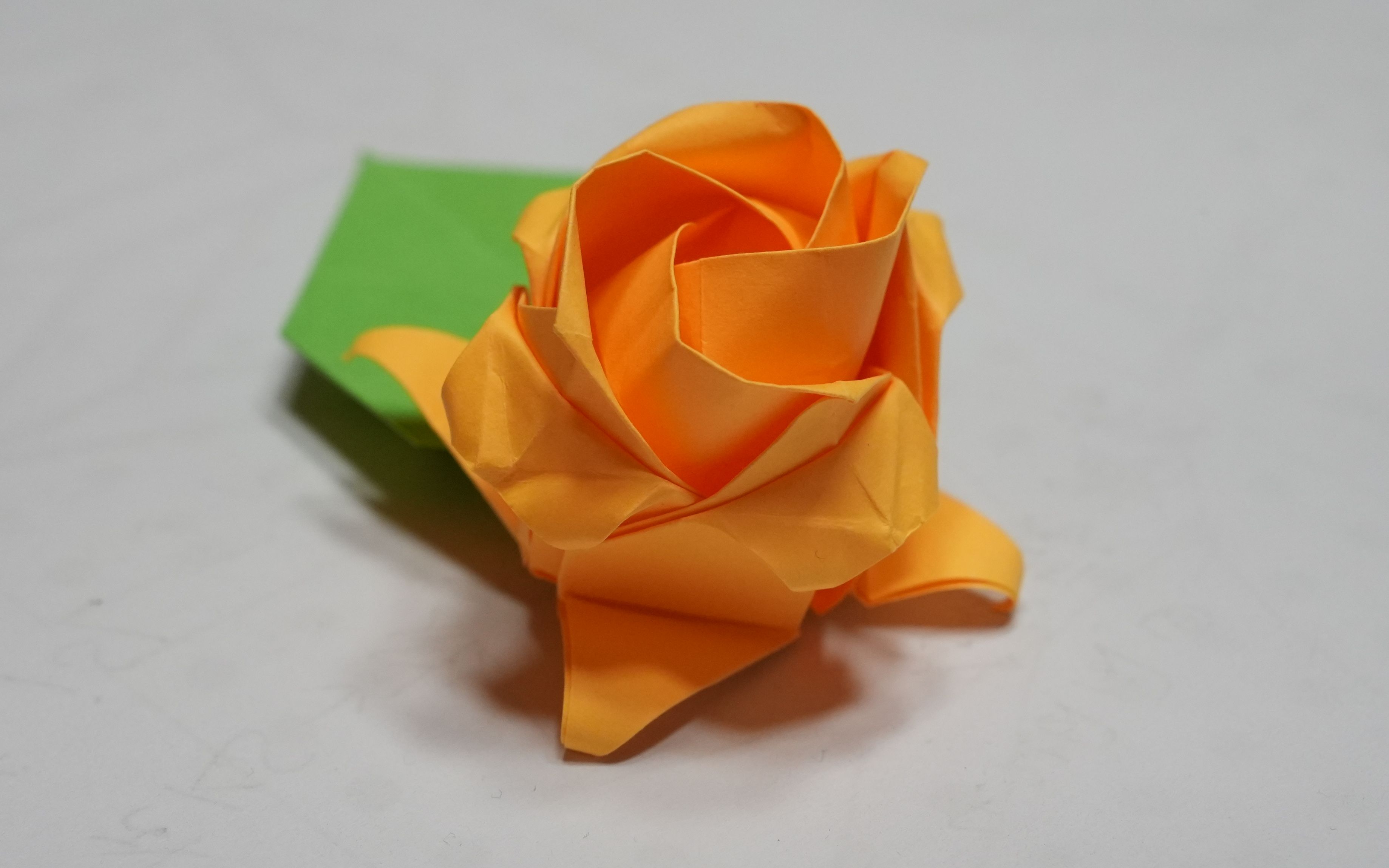 玫瑰折纸教程,不一样的折法,一样的漂亮!超详细步骤!
