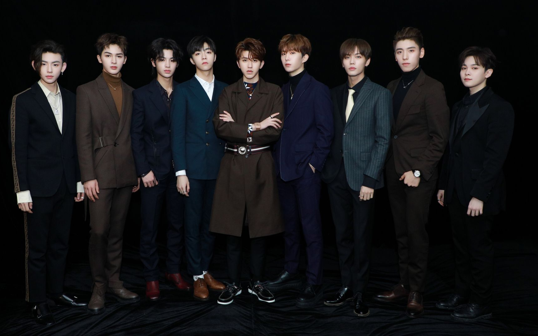 【蔡徐坤】【nine percent】微博之夜 创新者 获奖 接生 完整cut!