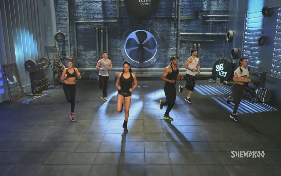 国外30分超强减脂暴汗瘦身瘦肚子健身操