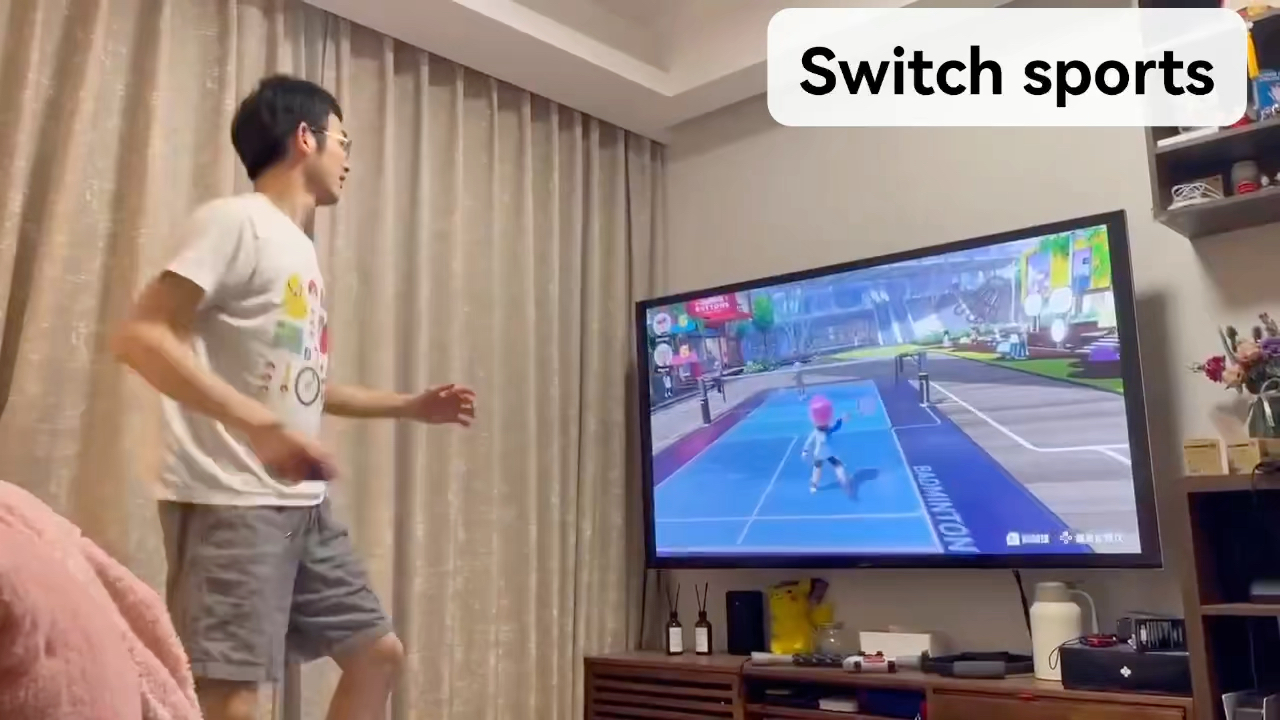 [图]switch sports羽毛球体验，跳起来扣球就对了！