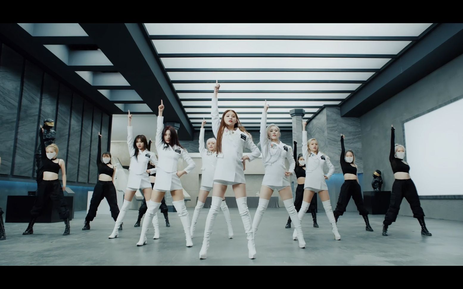 韩团adios - everglow,节奏感超强,舞姿超帅