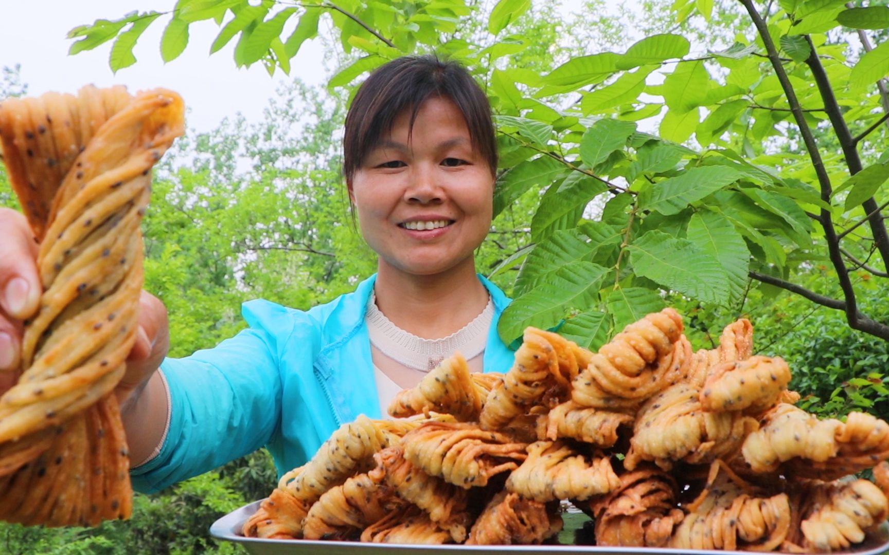 [图]以前坐月子常吃的食物，小凤做满满一盘，可当零食也可当主食真香