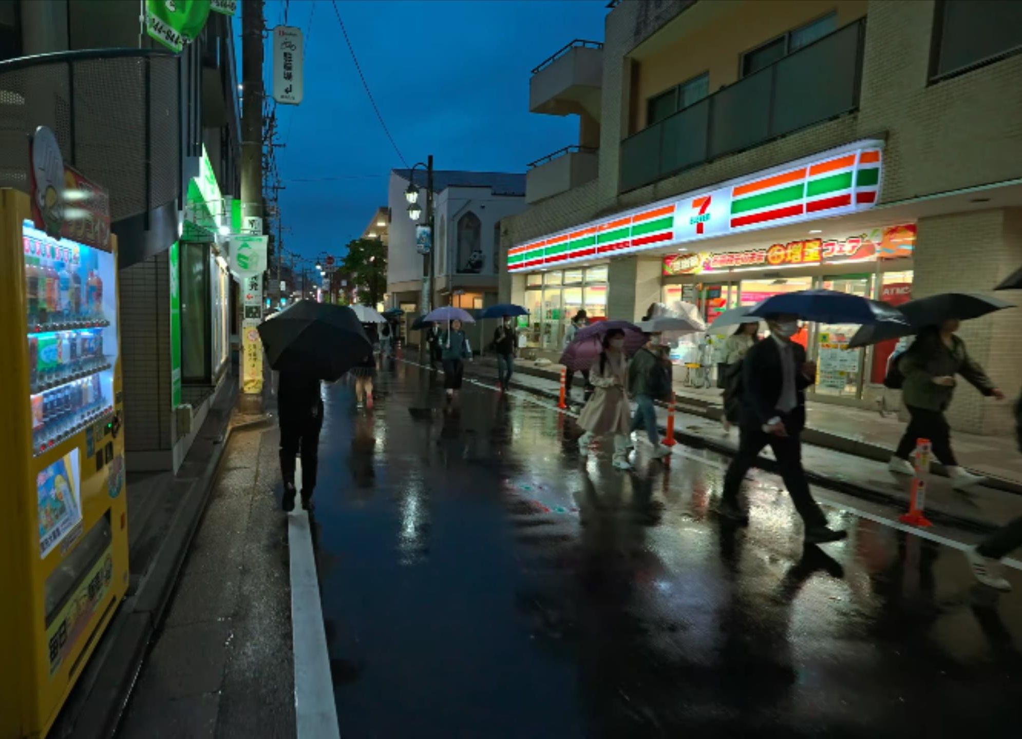 【4k60帧】超清日本:东京西郊雨夜漫步