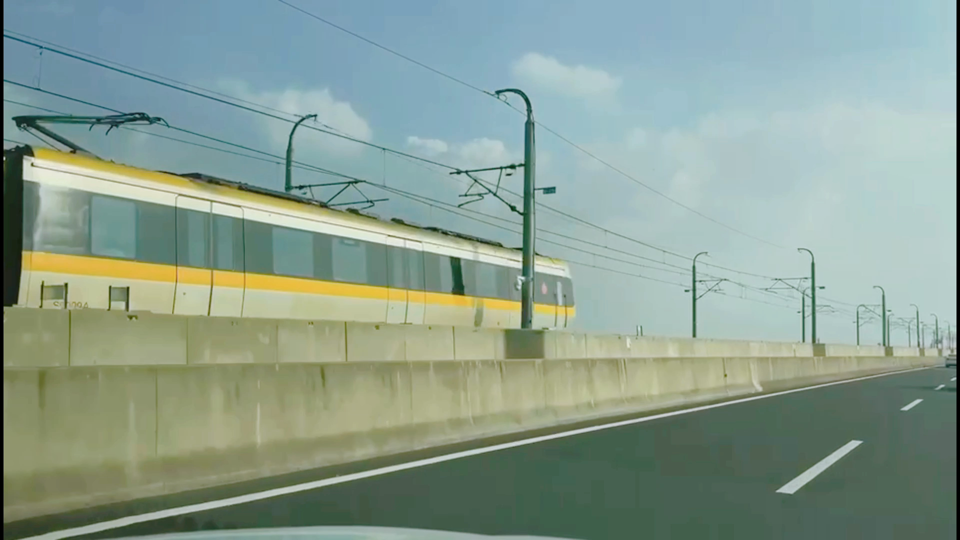 (「南京地铁」南京地铁s9号线(009010)通过石臼湖特大桥)