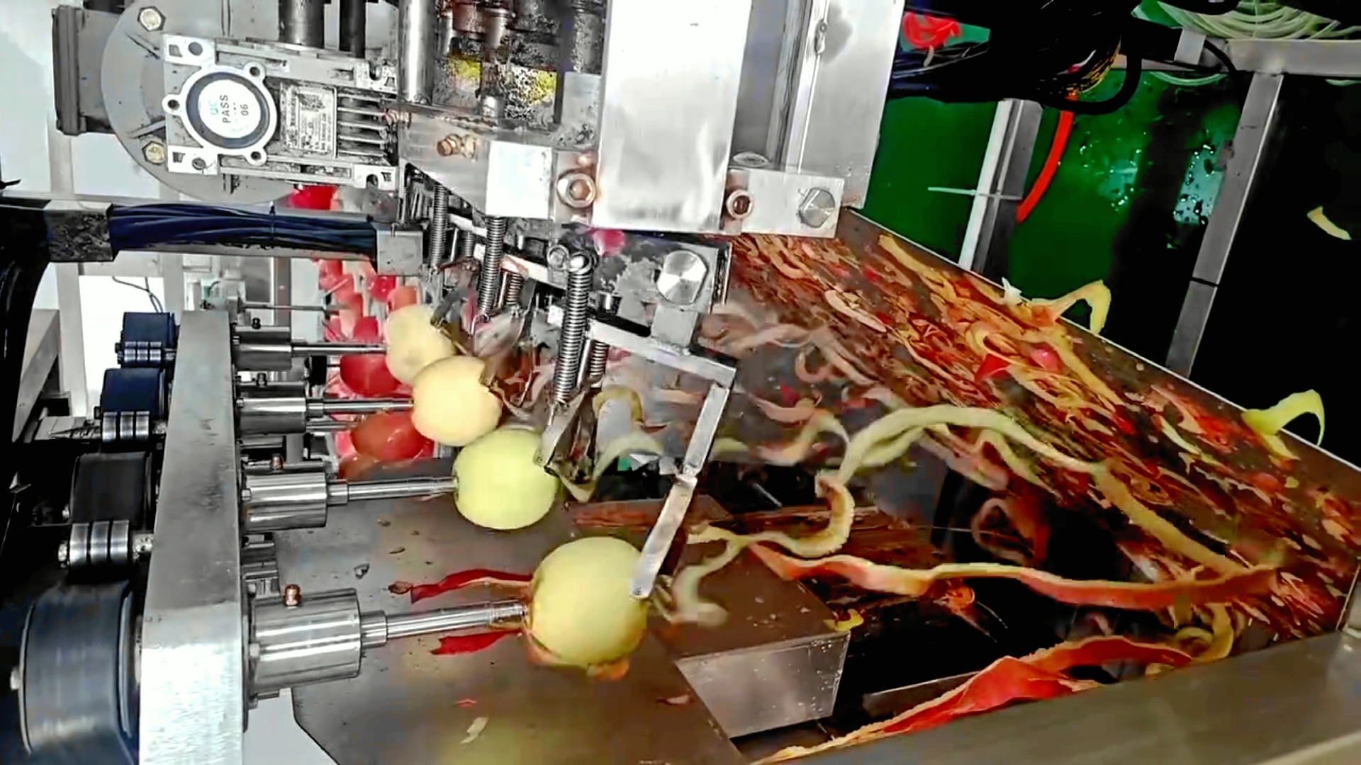 机械去皮,水果大批量秒去皮,速度快得惊人