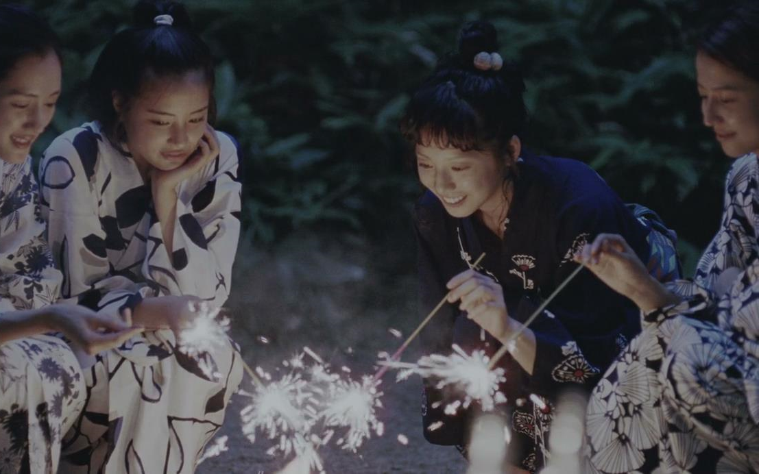 【高清】电影《海街日记》四姐妹浴衣 烟花cut_哔哩哔哩_bilibili