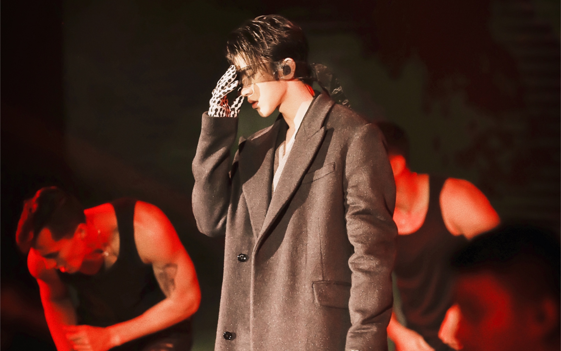 【蔡徐坤】蒙着眼(0906gq盛典)