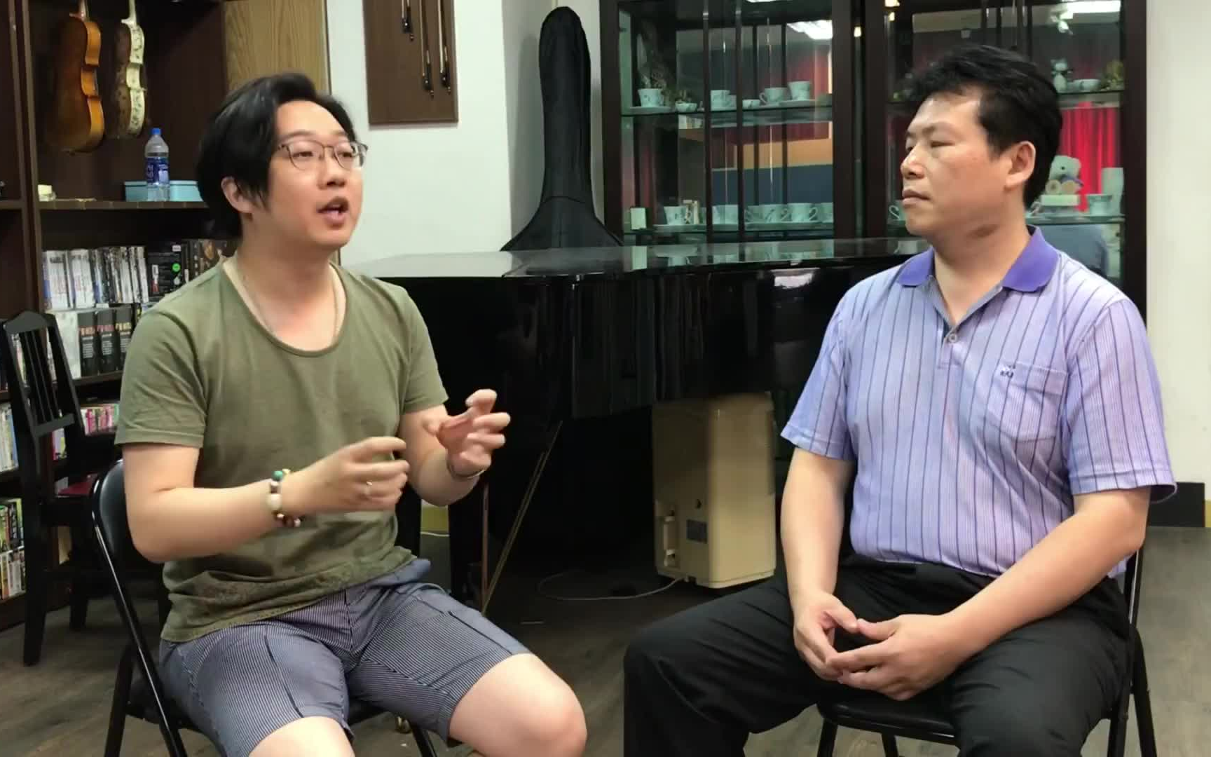 王恪居对话何君恒:谈中提琴的教育