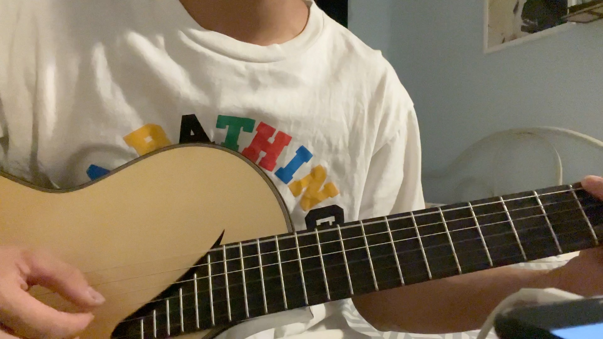 蓝色街灯—leon黎明