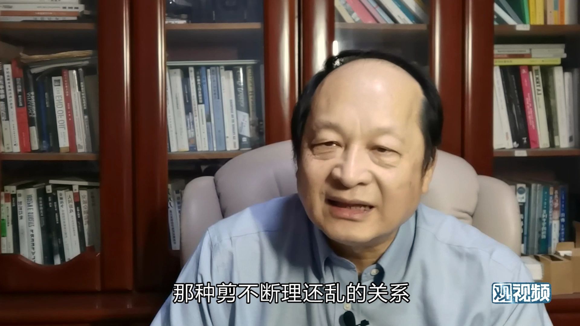 你们请大佬喝茶大佬请你们看书丁一凡老师的新书来啦