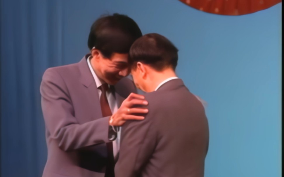 【4k】黄俊英-杨达经典粤语相声《打破常规》