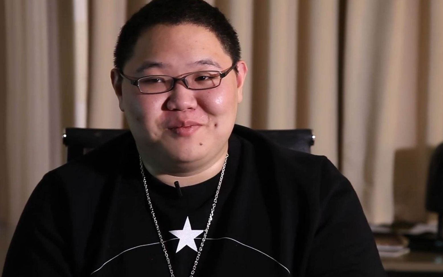 斗鱼即将拥有人鱼线的pdd3月25复播