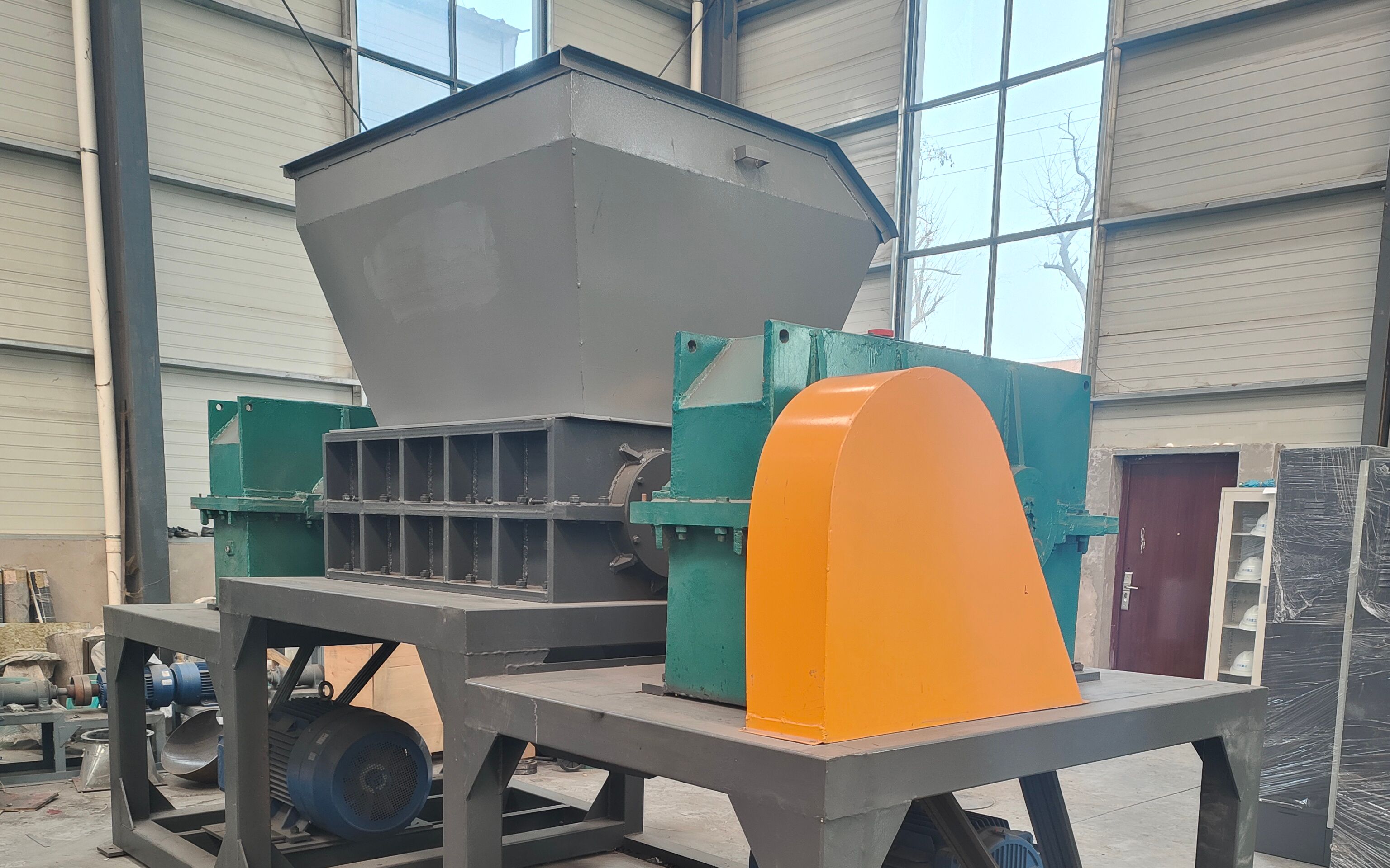 报废汽车破碎生产线 汽车壳子撕碎设备 废旧金属粉碎分拣全套设备废钢