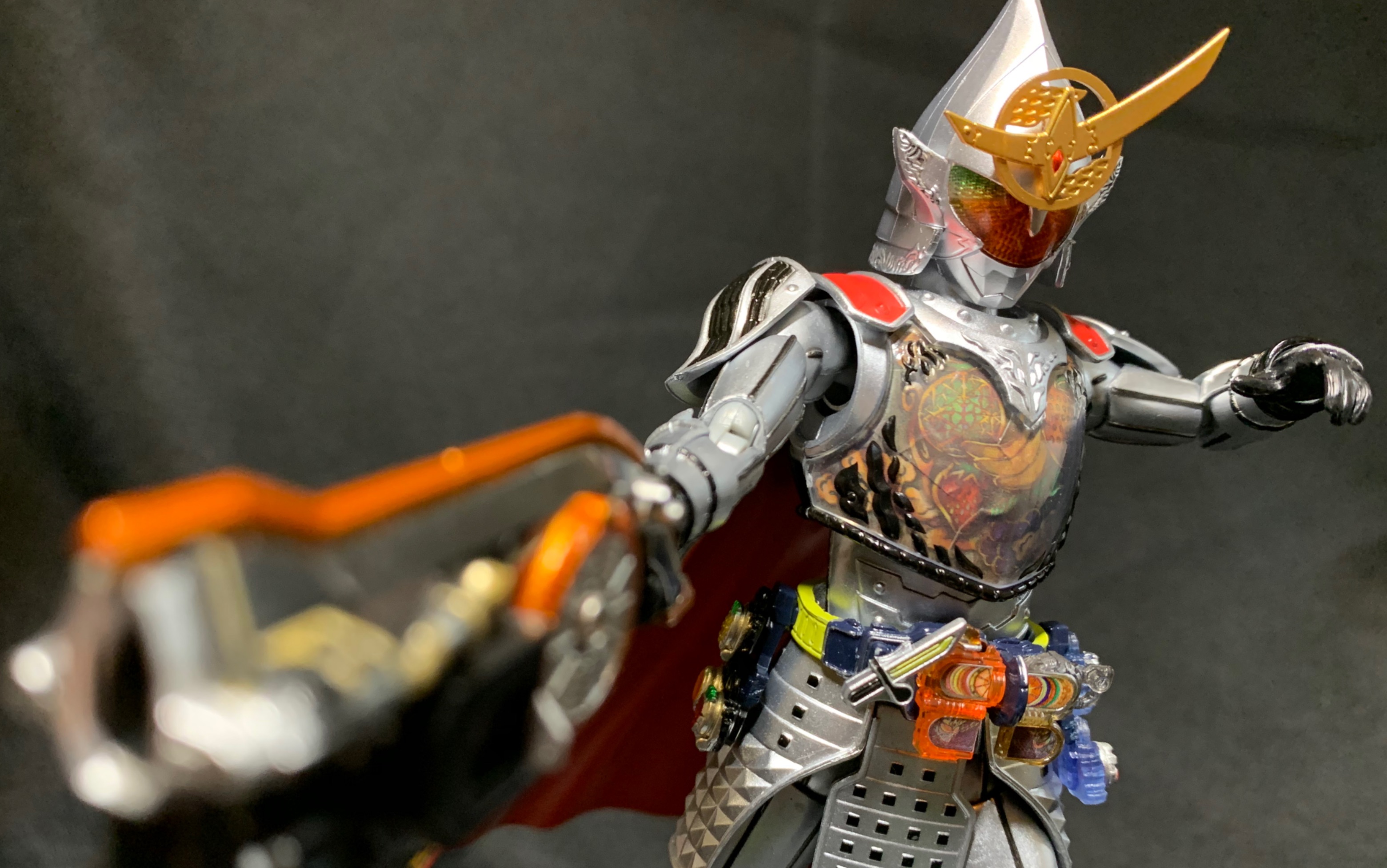 [shfiguarts]假面骑士铠武kiwami arms極鎖種 大将军形态把玩