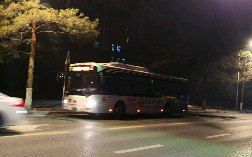 【长春公交】z277路一汽ca6100urbev25型纯电动公交车通过工农广场