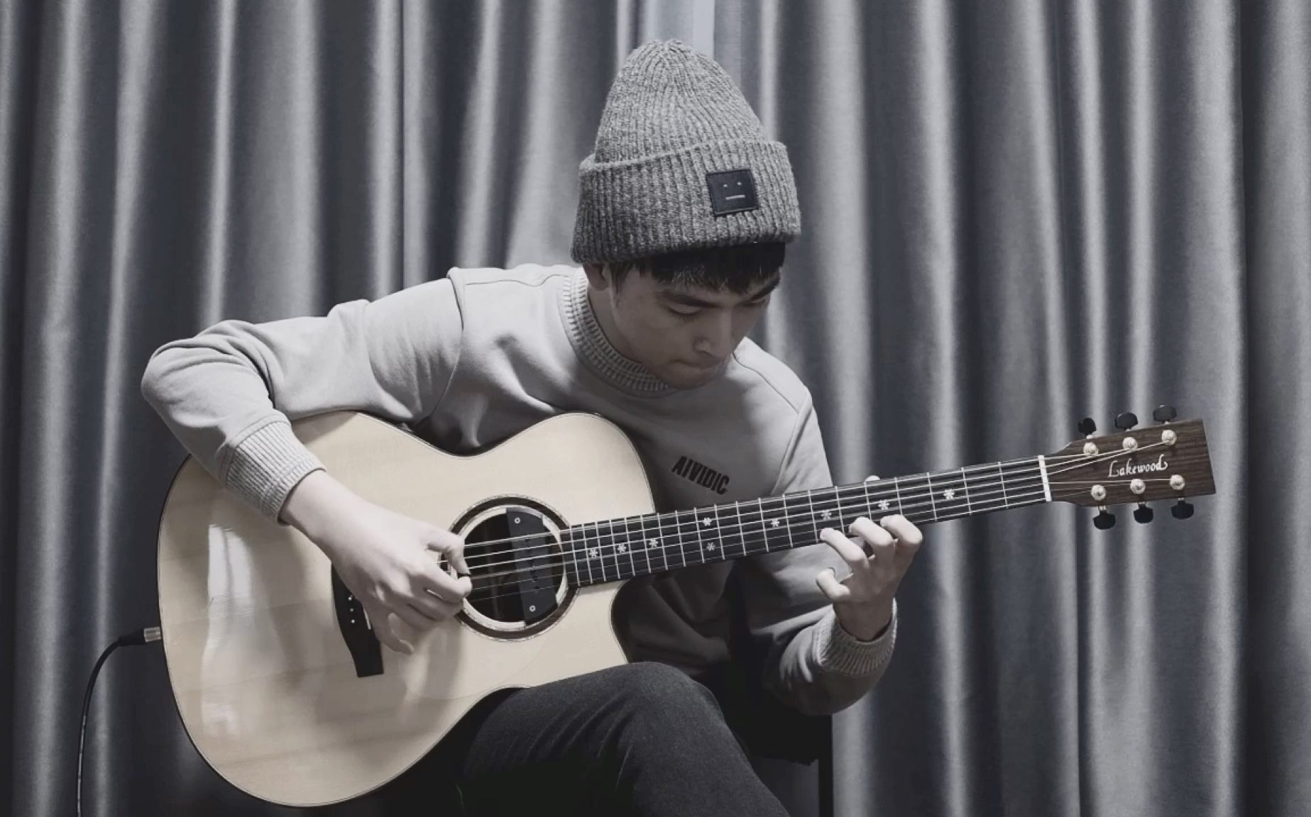 指弹吉他《the nomad》 covered by waller