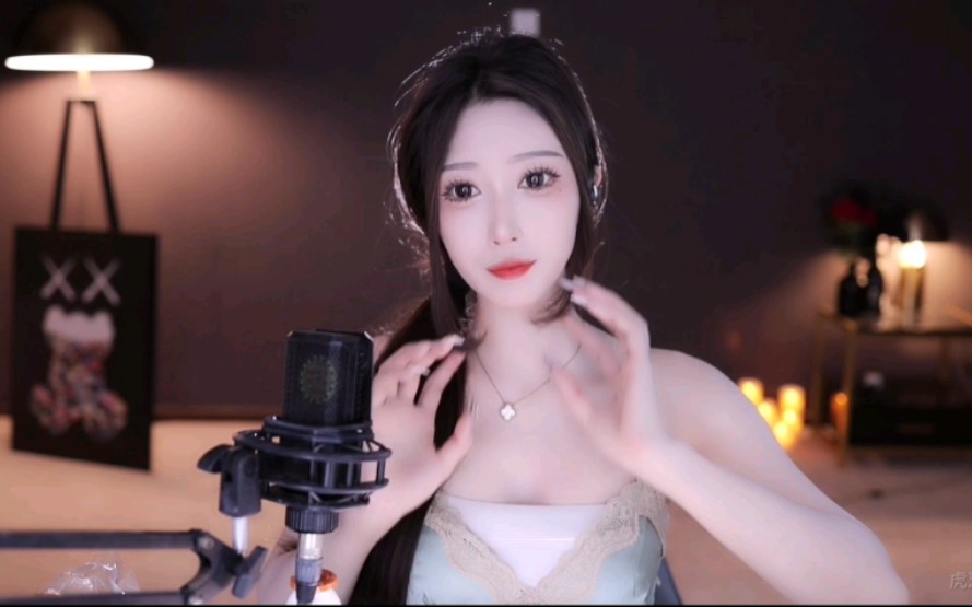 虎牙苏月婵2022-05-02晚直播第5部分(共10部分)-大家喜欢看的可以点个