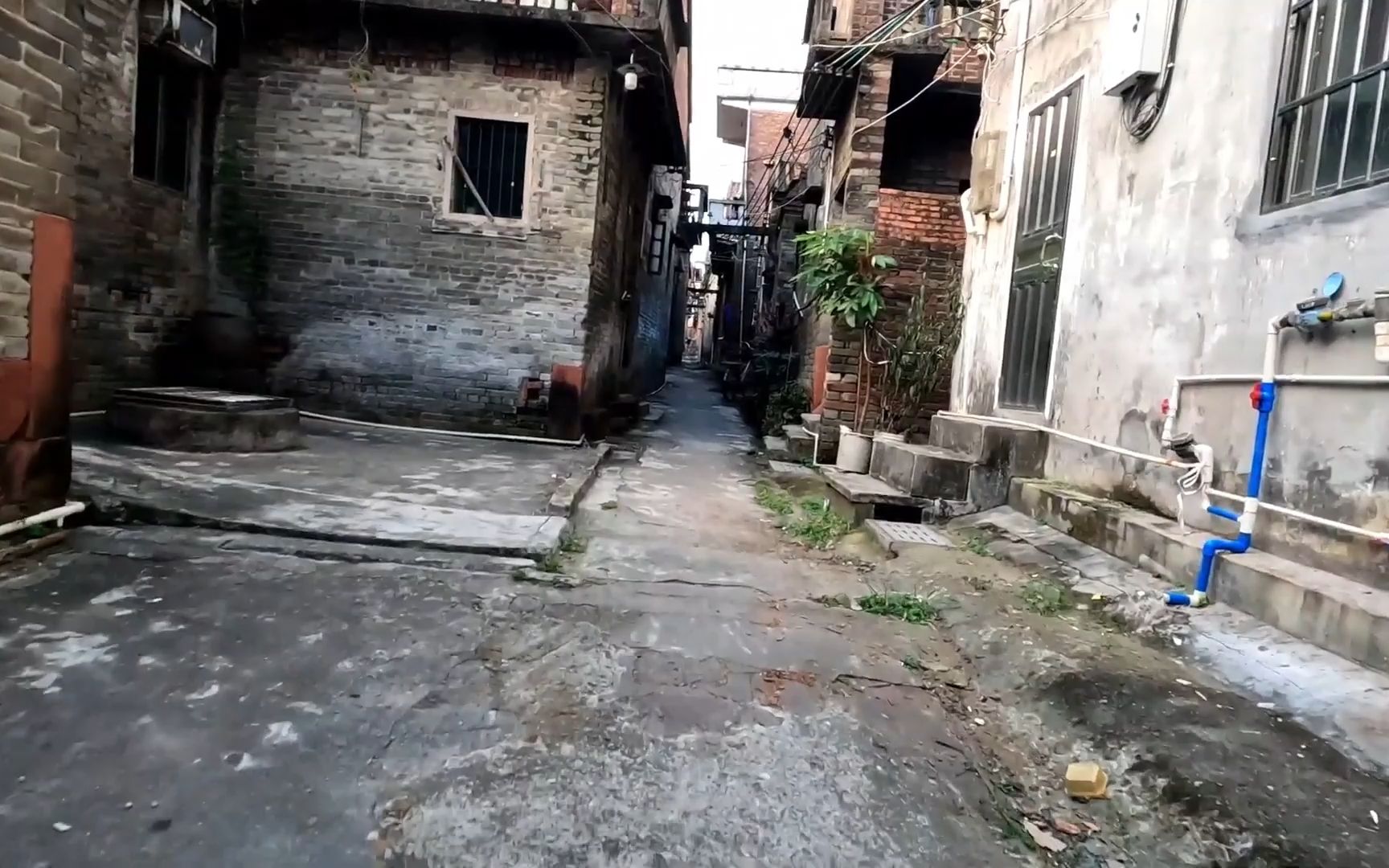 城中村的老街,街拍古老街道