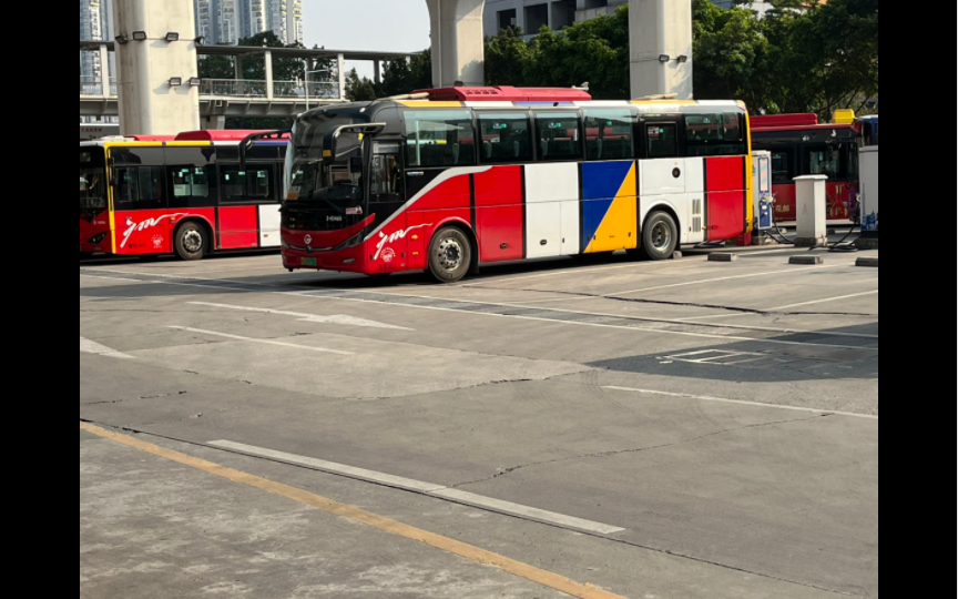 【广州公交】552宇通7系市中医院-坑口地铁站(芳村客运站)区间司机