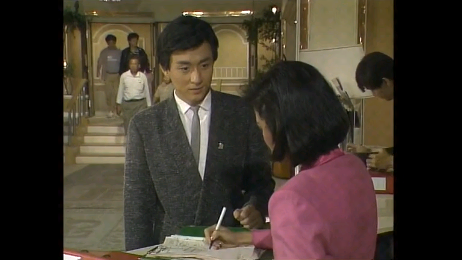 [图]【怀旧经典】--1985年新加坡电视剧《人在旅途》：杜嘉男（吴岱融）cut5