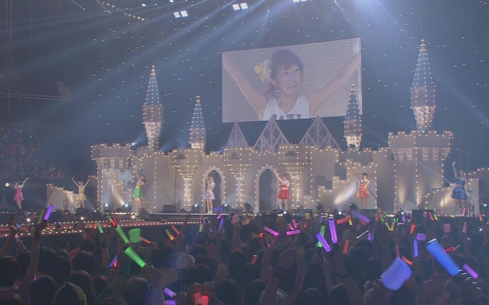 字幕] Berryz工房ラストコンサート2015 Berryz工房行くべぇ～！_哔哩哔