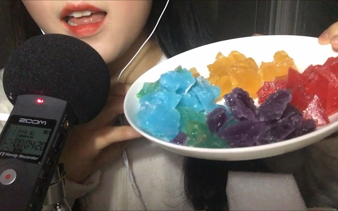 【韩语asmr】琥珀糖丨宝石糖果的咀嚼音(彩英)